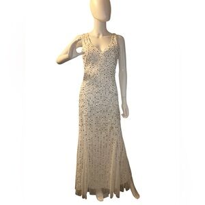 Beautiful White Dress With Sequins Full Length Size 6 By Cache